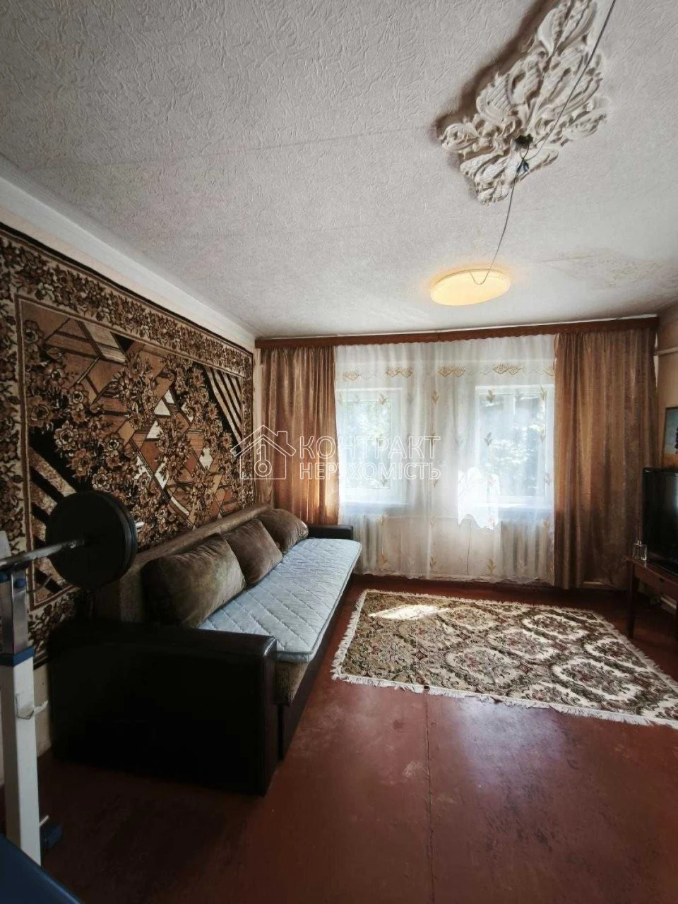 Продається будинок на Залютіно 100 м.кв + гараж