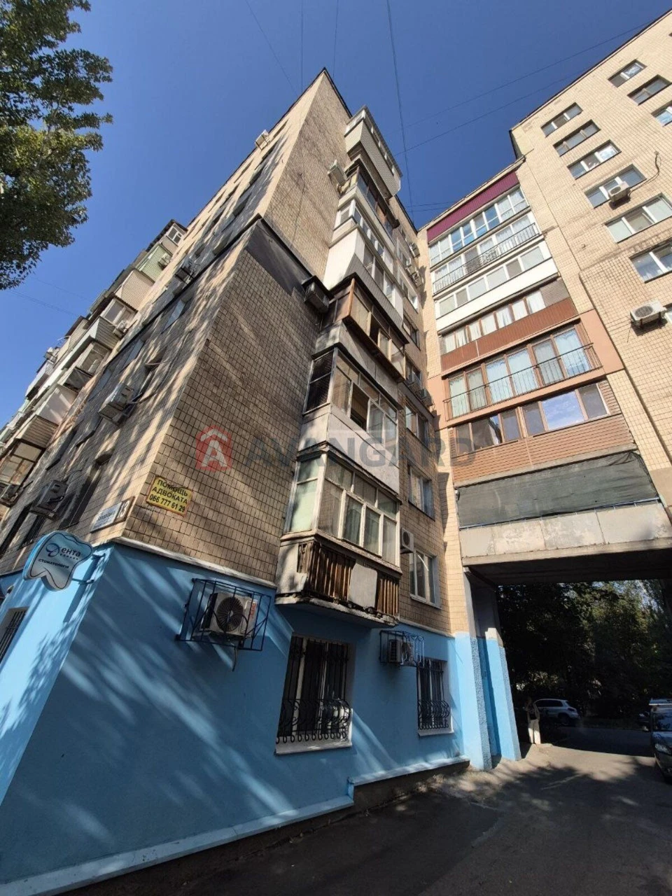 Продаж 2 кімн.квартира район малого ринку