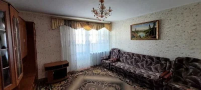 Продаж 3 кімнатної квартири. Виставка. Меблі і техніка залиш