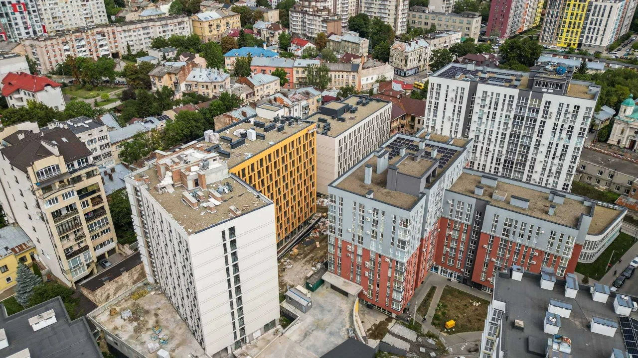 Однокімнатне помешкання 42.56 м² ЖК Велика Британія. Забудов