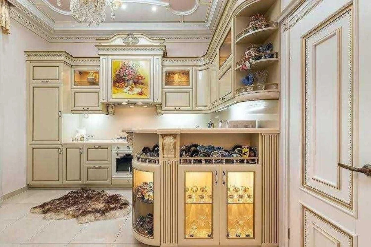 3 кімнатна квартира з дизайнерським ремонтом, вулиця Коцюбин