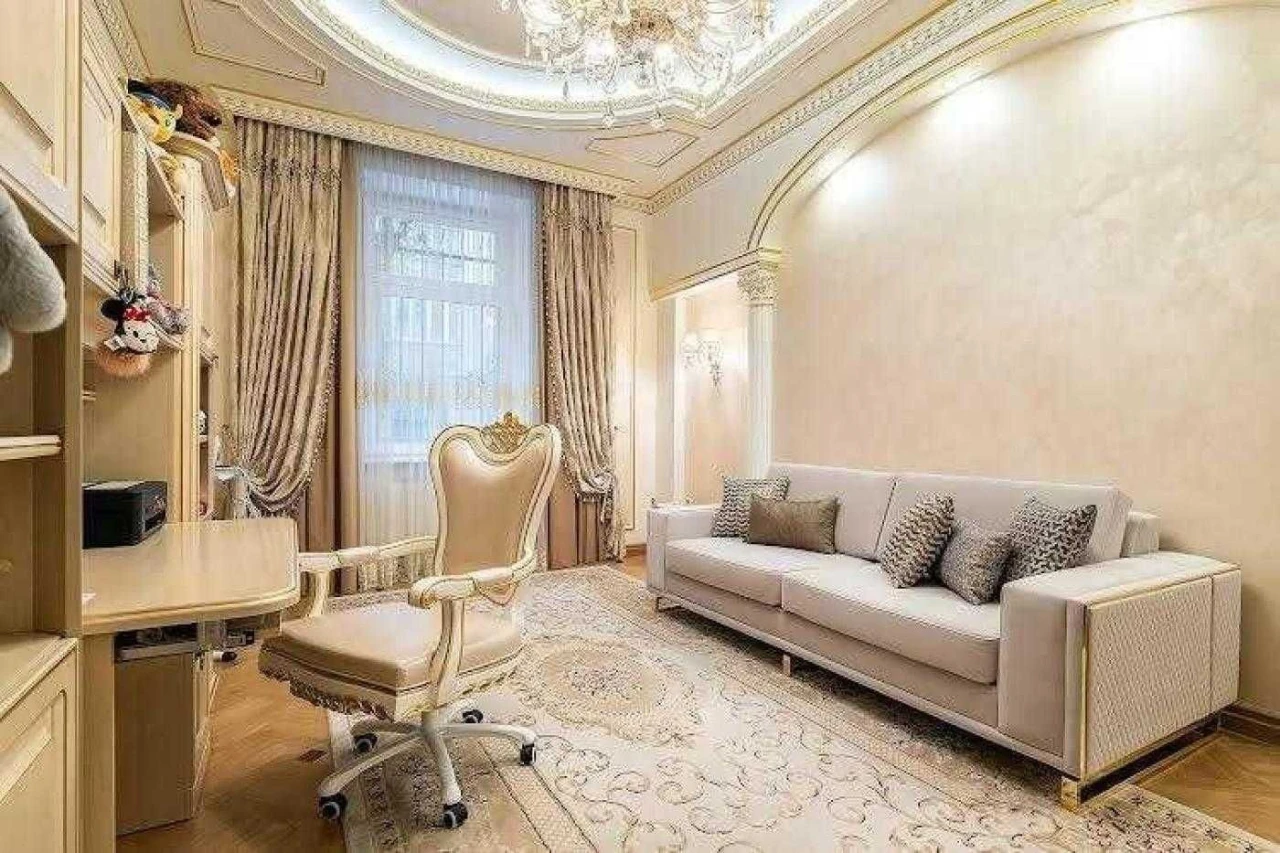 3 кімнатна квартира з дизайнерським ремонтом, вулиця Коцюбин
