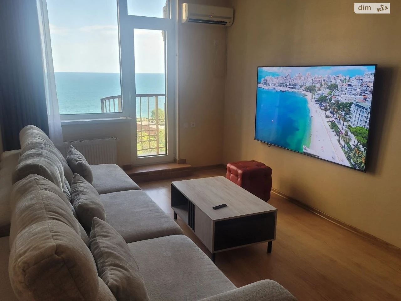 Long-Term Rental Apartment Arcadia