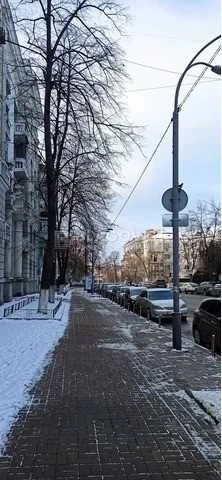 Лютеранская 26/17  2-х комнатная квартира