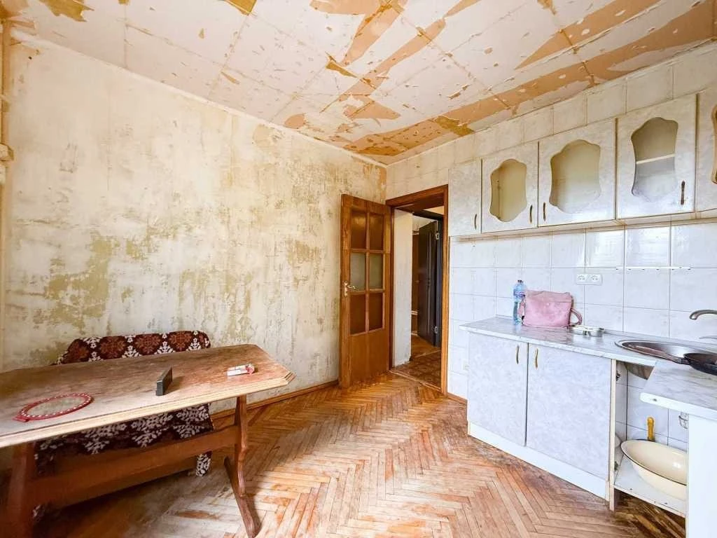 Продаж 1-кімнатної квартири 34 м², Світлицького вул., 28Б