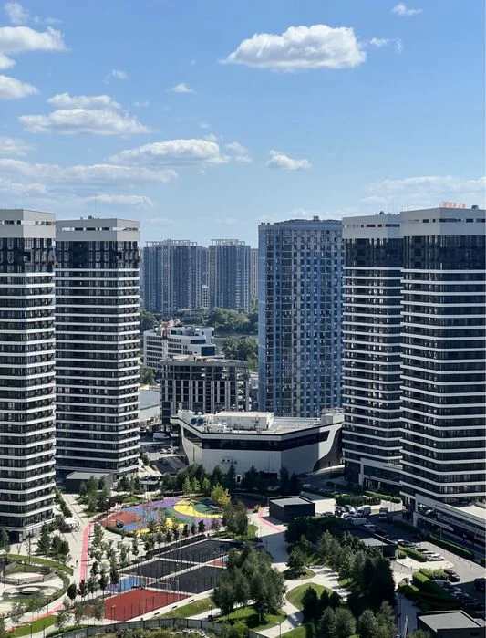 No% Sale of a penthouse with a view of 88 M2 in the Great Poznyaki residential complex