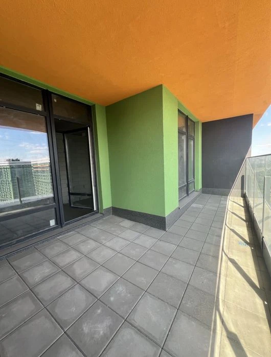 No% Sale of a penthouse with a view of 88 M2 in the Great Poznyaki residential complex