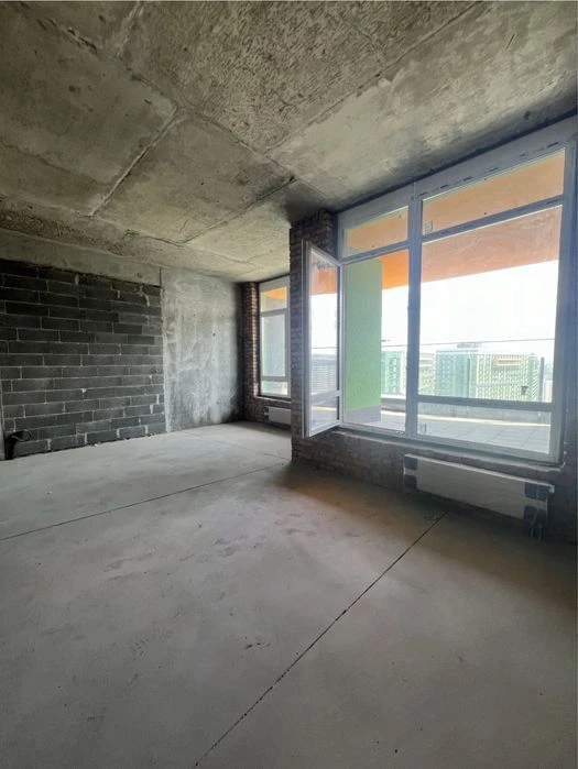 No% Sale of a penthouse with a view of 88 M2 in the Great Poznyaki residential complex