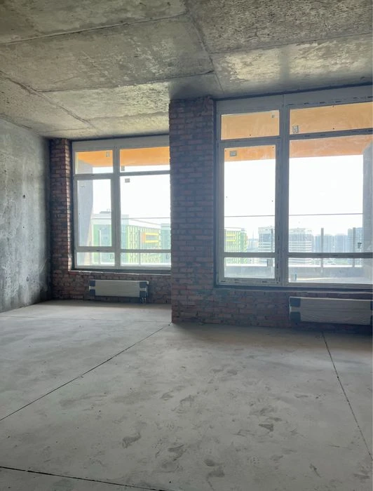 No% Sale of a penthouse with a view of 88 M2 in the Great Poznyaki residential complex