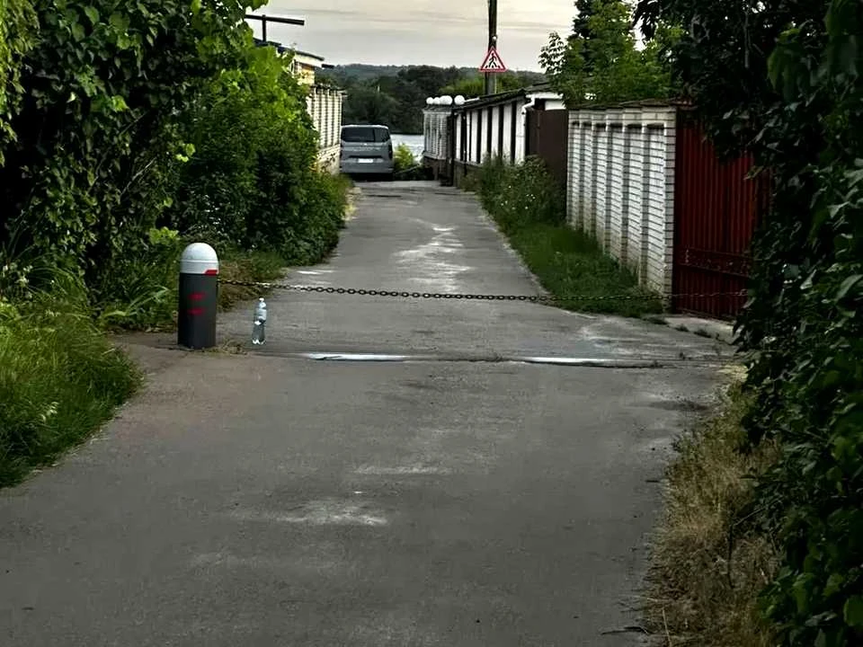 Ділянка. Київ