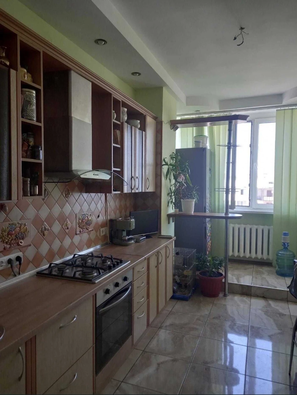 Під держпрограми: 4к дворівнева 115 м² на Тополиній, меблі,