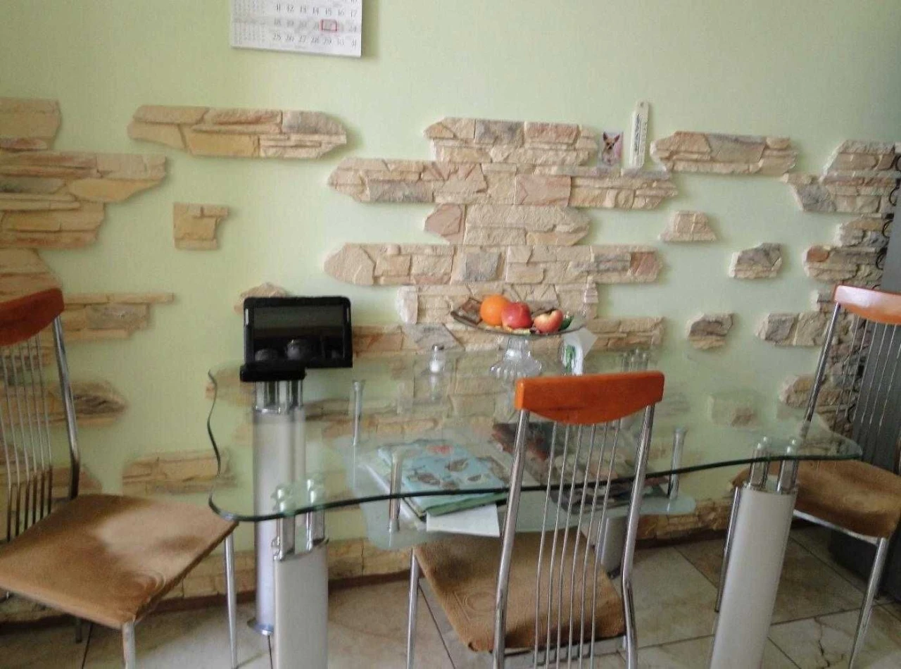 Під держпрограми: 4к дворівнева 115 м² на Тополиній, меблі,