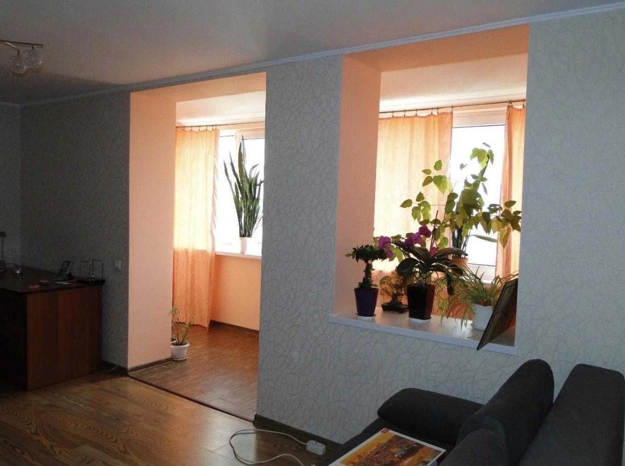 Під держпрограми: 4к дворівнева 115 м² на Тополиній, меблі,