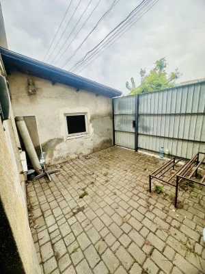 Продам Две 2-комнатные квартиры на земле на ул. Глиняная, Ма