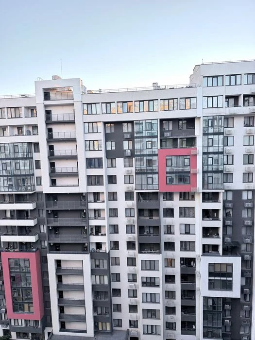 Продам Свою квартиру  в ЖК Таировские Сады можно под програм