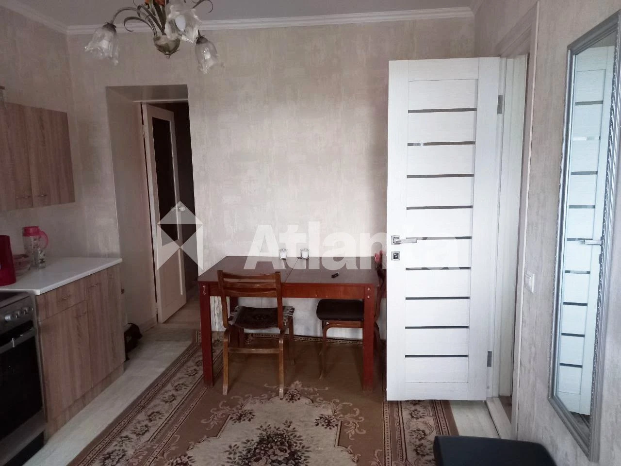 Полдома на Слободке с мебелью