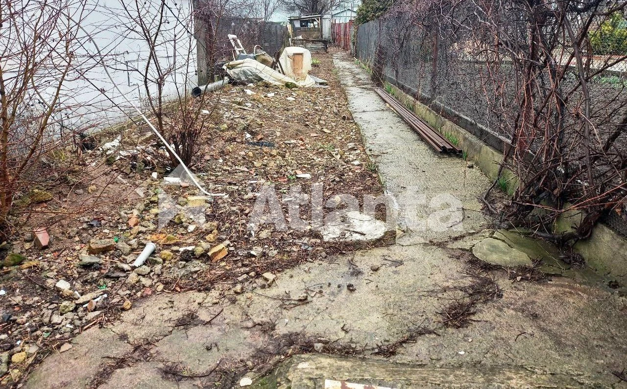 Полдома на Слободке с мебелью