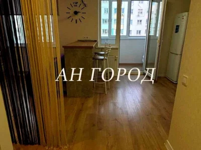 Квартира. Харків, Миру вул.