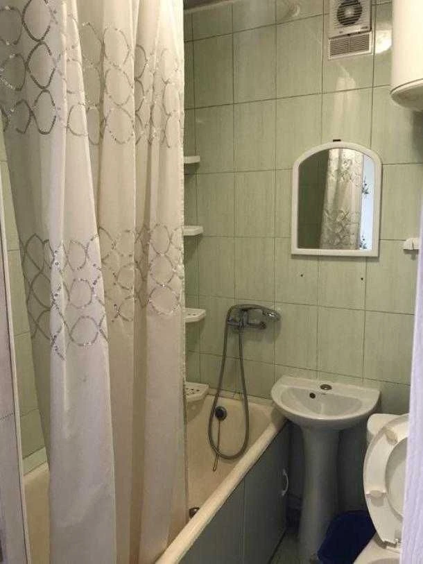 В Харкові продам 1 кімнатну квартиру.