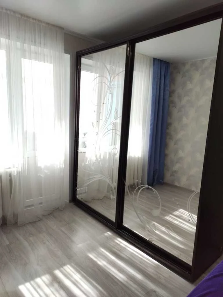 Продам 3к квартиру на Алмазному, 65кв.м, 4/9пов, укомплектов