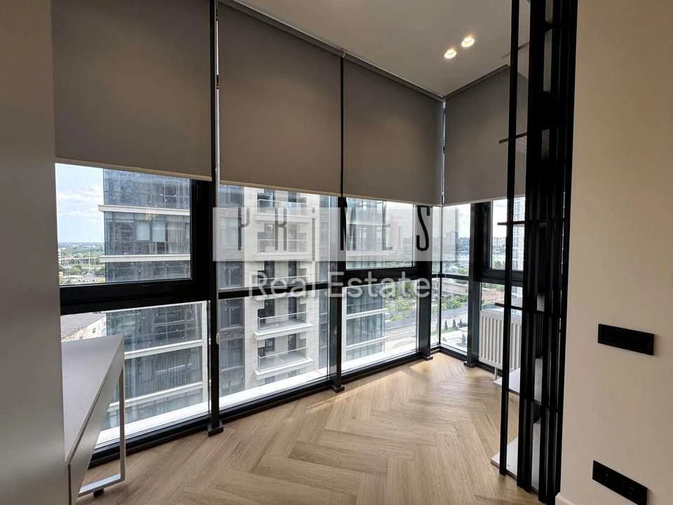 Квартира. Київ, Андрія Верхогляда вул.