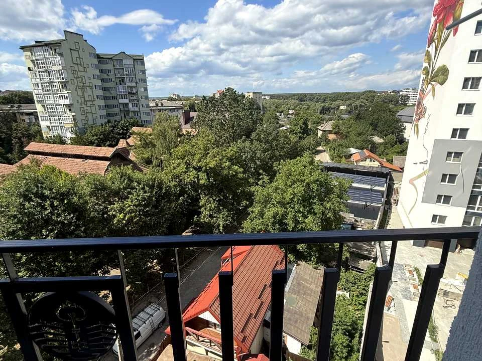 Квартира. Івано-Франківськ, Княгинин вул., (Будинок 41)