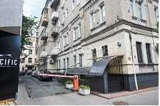 Институтская 19в