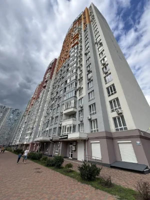 Продаж 1-кім. ЖК Каховська