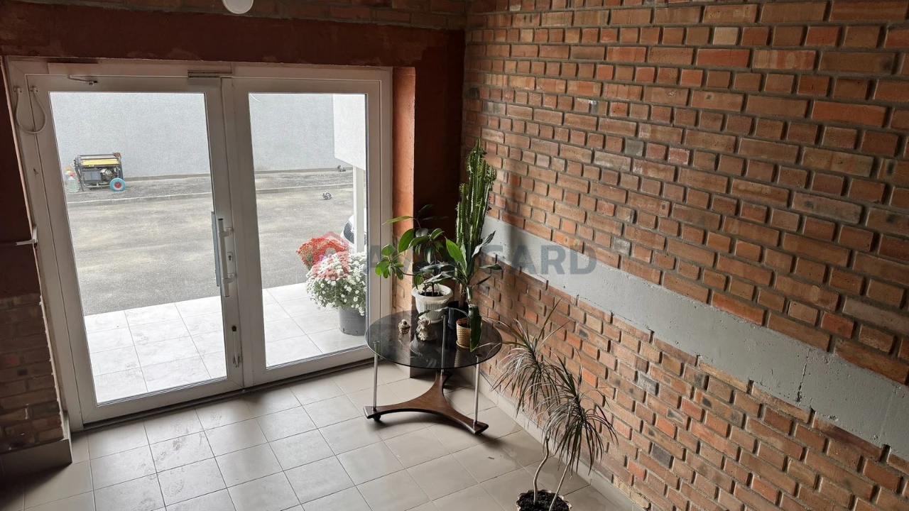 Продам 1 кв, новострой, Березинка