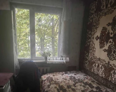 Продам 3-х кімнатну квартиру на Заболотного/ Героїв оборони