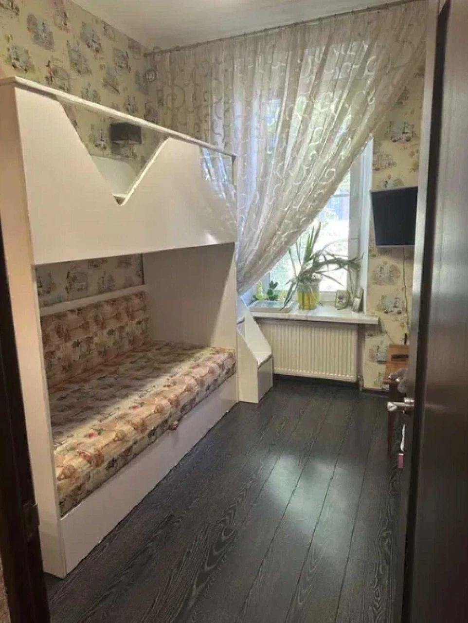 Під держпрограми: дворівнева 112 м² на Канатній, центр, газ,