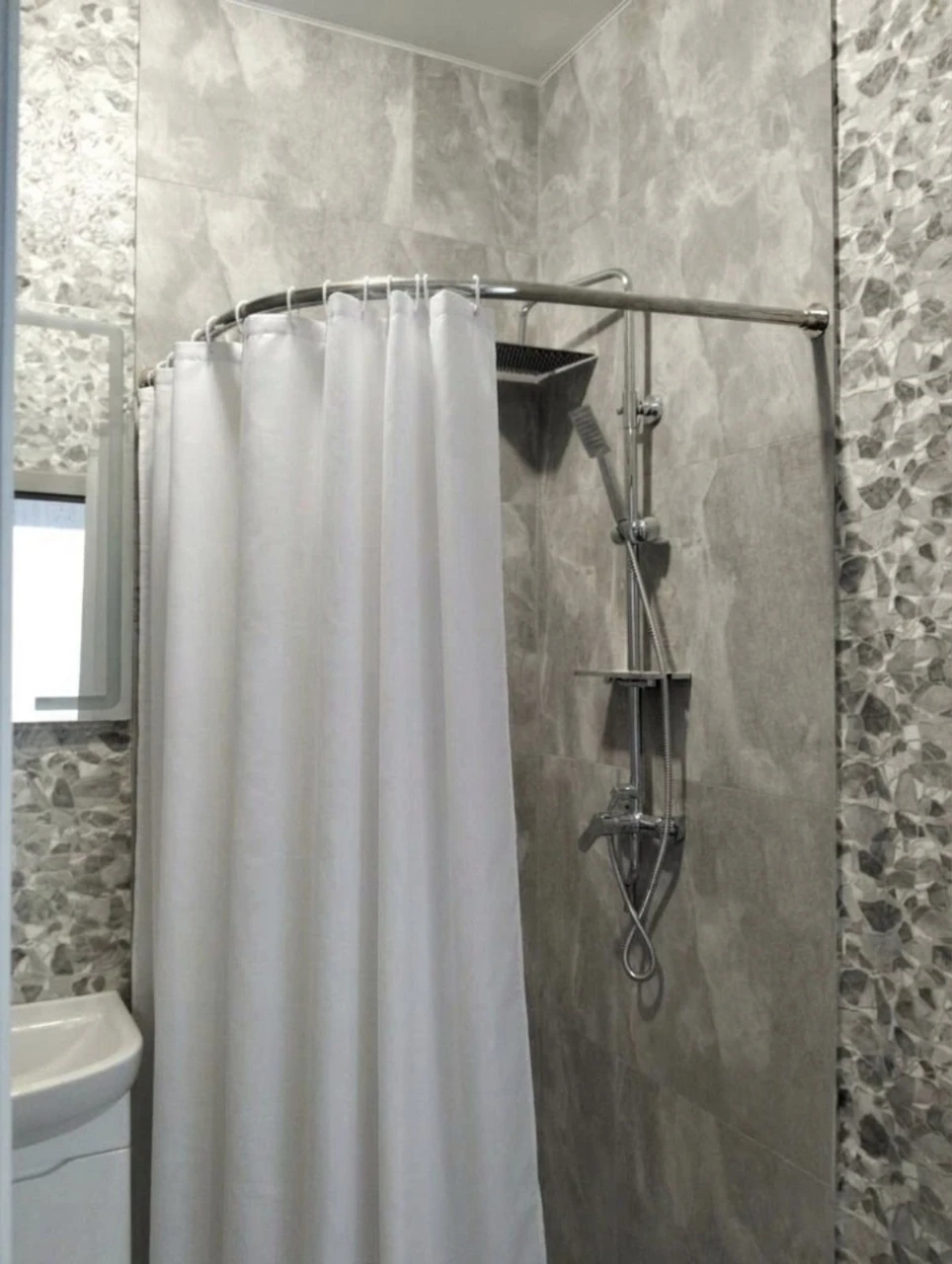 1 комнатная на Бочарова (Бувалкина)35 м²! Свежий ремонт! Газ