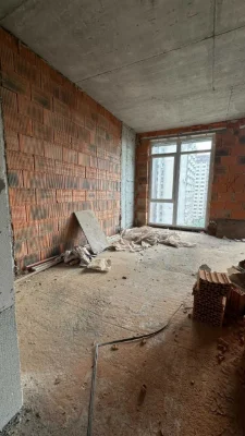 Продам квартиру в ЖК «Простір на Літературній» 42.7 кв. м