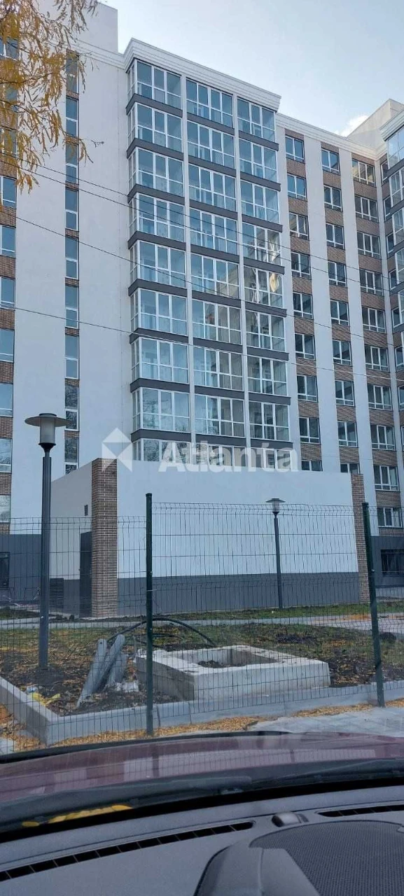 Квартира-студія в новому будинку на Черемушках ЖК Акварель 4