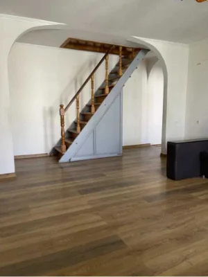 Під держпрограми: 3к + мансарда 50 м² на Бабаджаняна, Черему