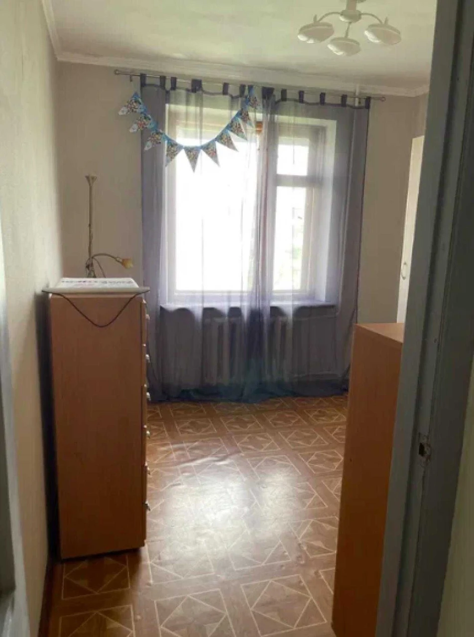Під держпрограми: 3к + мансарда 50 м² на Бабаджаняна, Черему