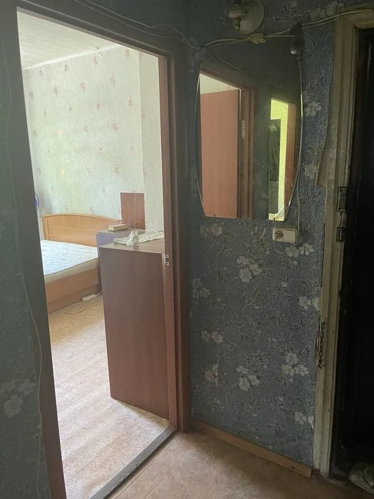 Продам 2 х ком. кв.ХТЗ.Ул.Мира, 28.