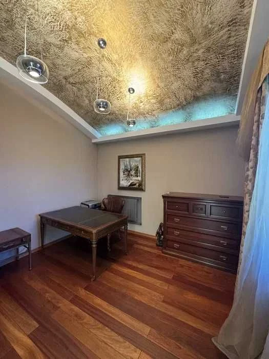 Продаж будинку | 8 ст. Фонтану | 560 м² | 19 соток