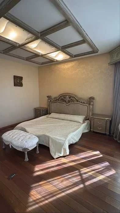 Продаж будинку | 8 ст. Фонтану | 560 м² | 19 соток