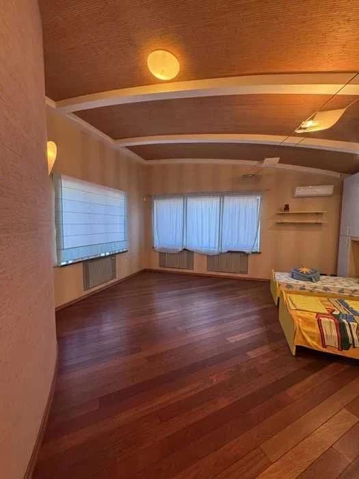 Продаж будинку | 8 ст. Фонтану | 560 м² | 19 соток