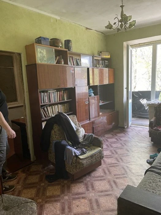 Продам 2 х ком. кв.ХТЗ.Ул.Мира, 28.