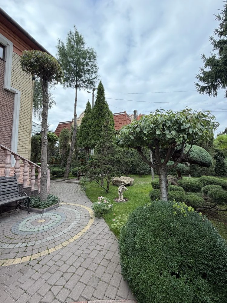Статусная загородная резиденция | 270 м² + гостевой дом 100