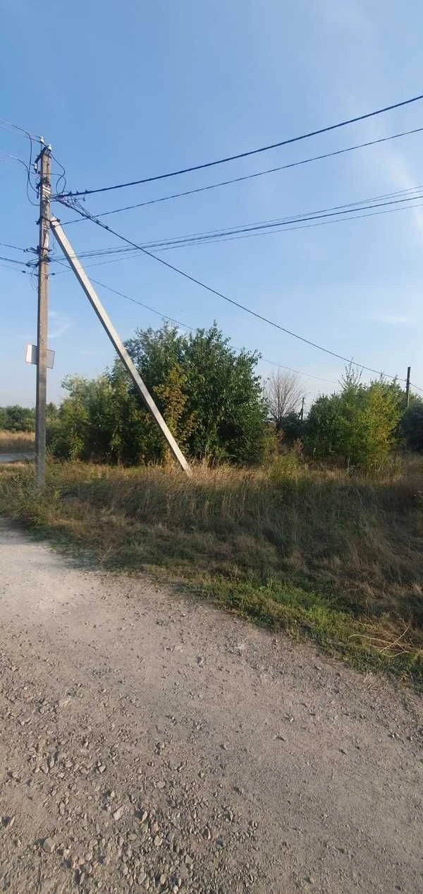 Продається земельна ділянка під житлову забудову 15-соток (2