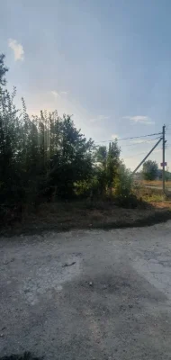 Продається земельна ділянка під житлову забудову 15-соток (2