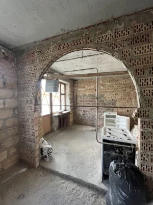 Продам большую 2-комнатную квартиру на Педагогической, 6-7 с