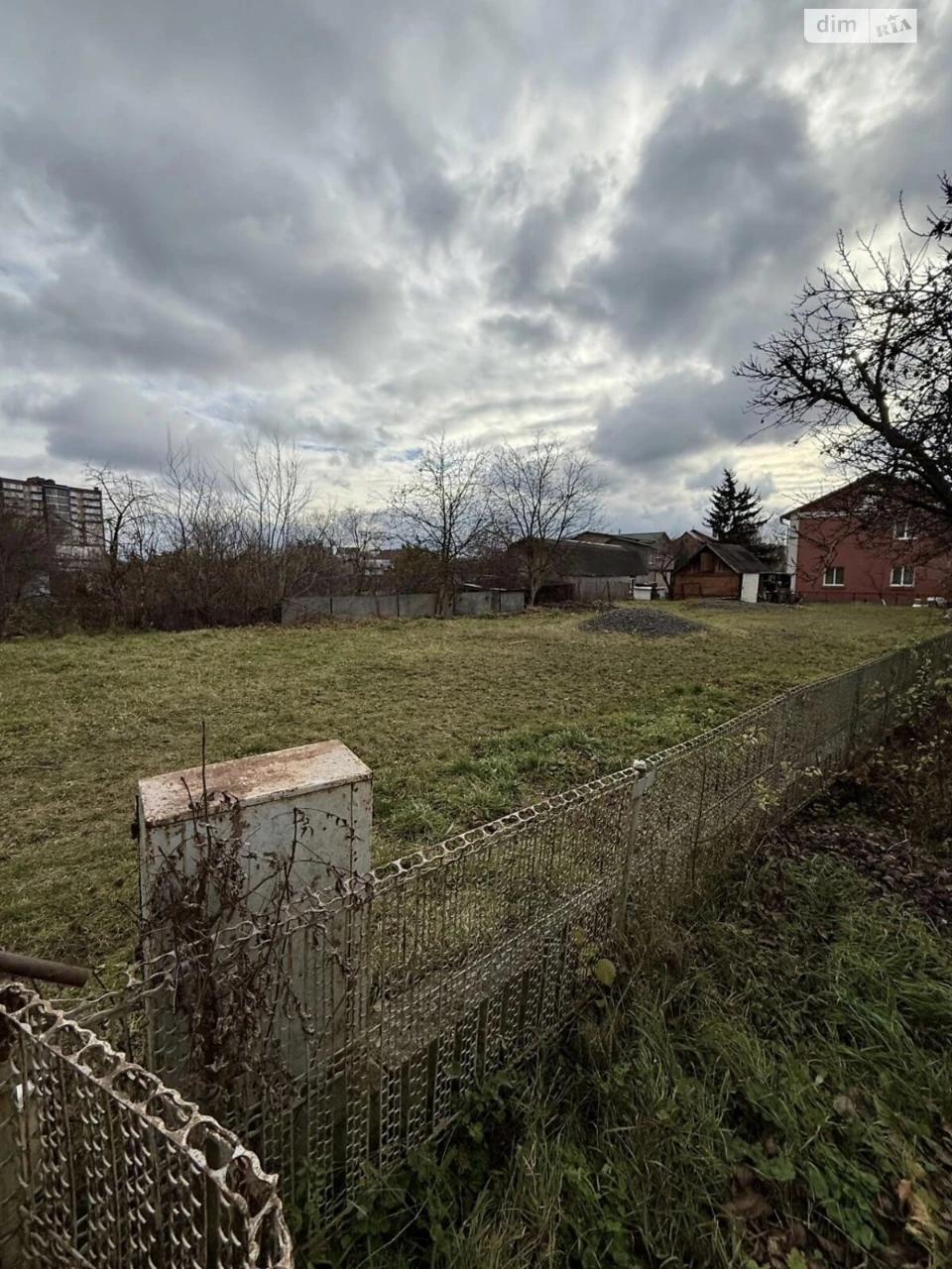 Продаж Ділянка під житлову забудову Виставка