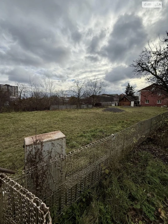 Продаж Ділянка під житлову забудову Виставка
