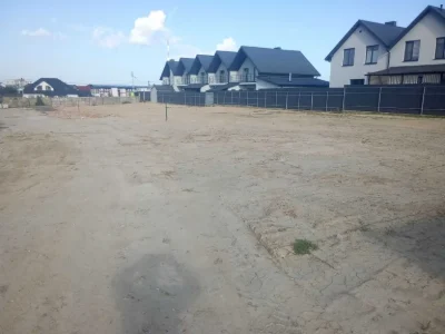 Продам земельну ділянку в межах м. Луцьк