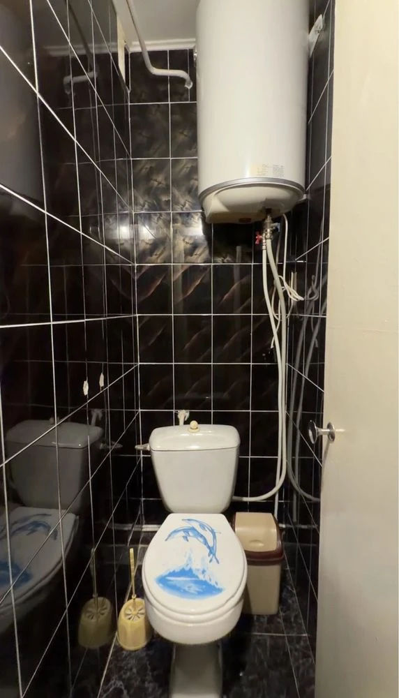 В продажу простора 3 кімнатна квартира