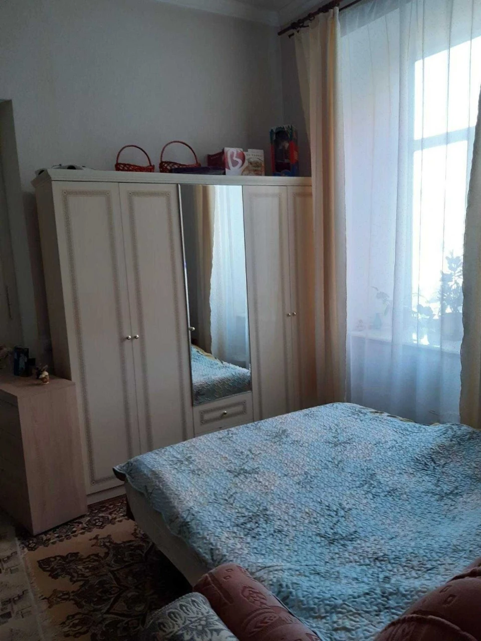Продаж 4 кімнатної квартири, площа Данила Галицького, центр,